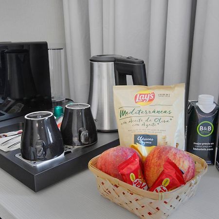 B&B Hotel Figueres Φιγκέρες Εξωτερικό φωτογραφία