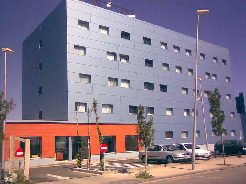 B&B Hotel Figueres Φιγκέρες Εξωτερικό φωτογραφία