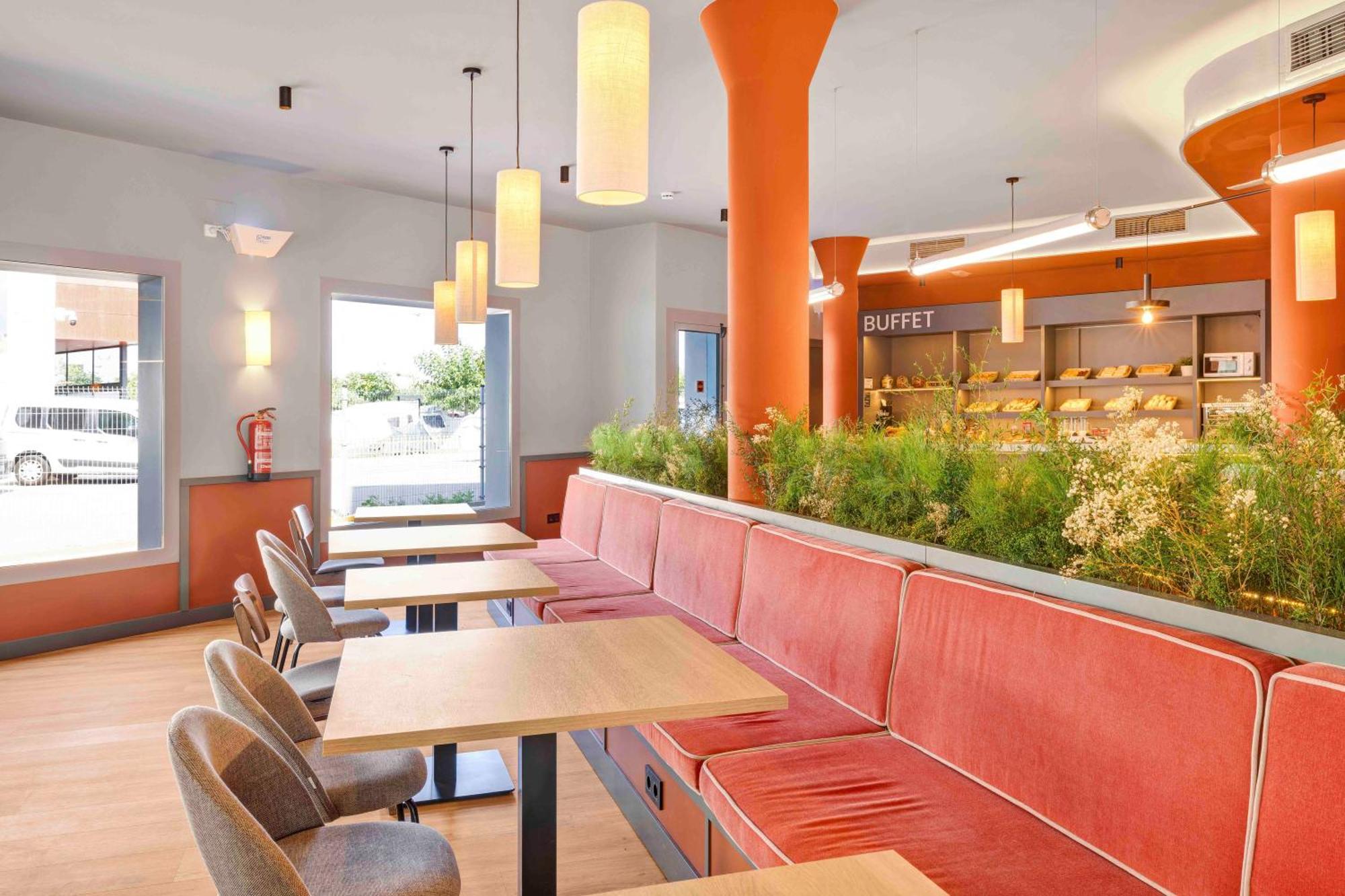 B&B Hotel Figueres Φιγκέρες Εξωτερικό φωτογραφία