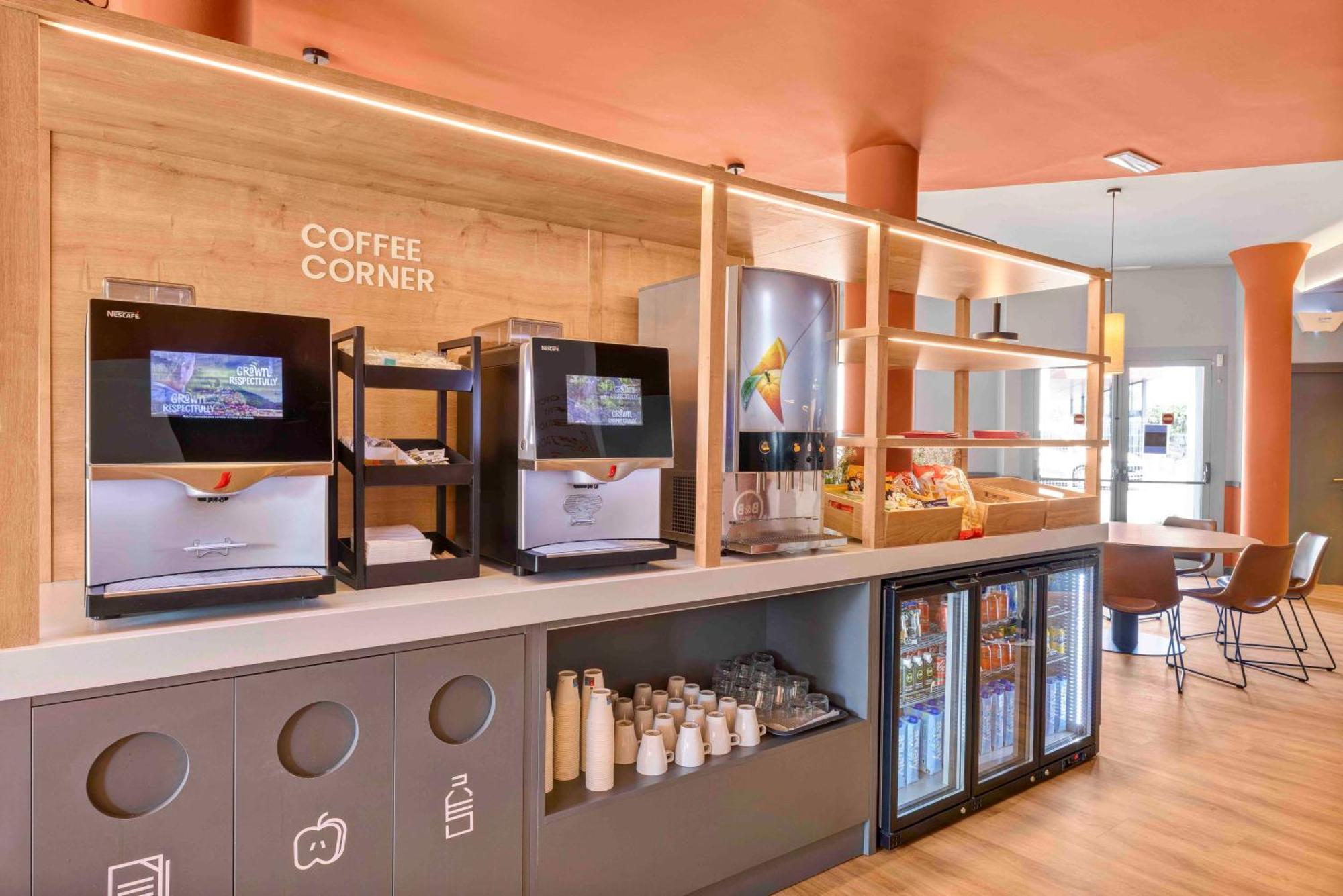 B&B Hotel Figueres Φιγκέρες Εξωτερικό φωτογραφία