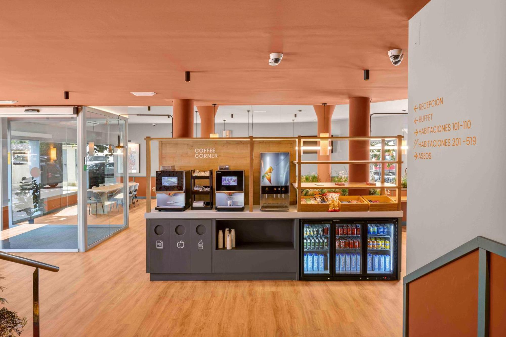 B&B Hotel Figueres Φιγκέρες Εξωτερικό φωτογραφία