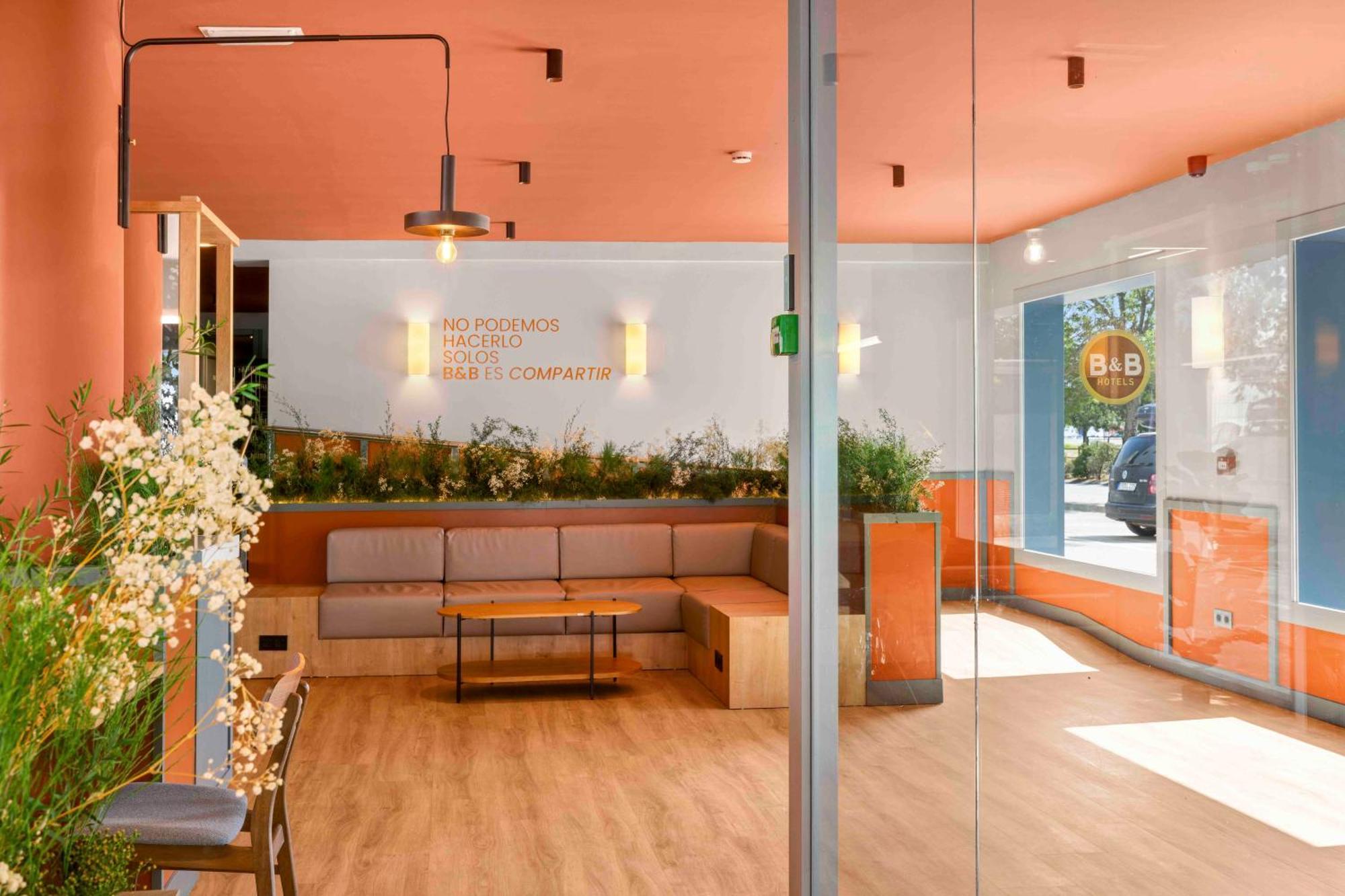 B&B Hotel Figueres Φιγκέρες Εξωτερικό φωτογραφία