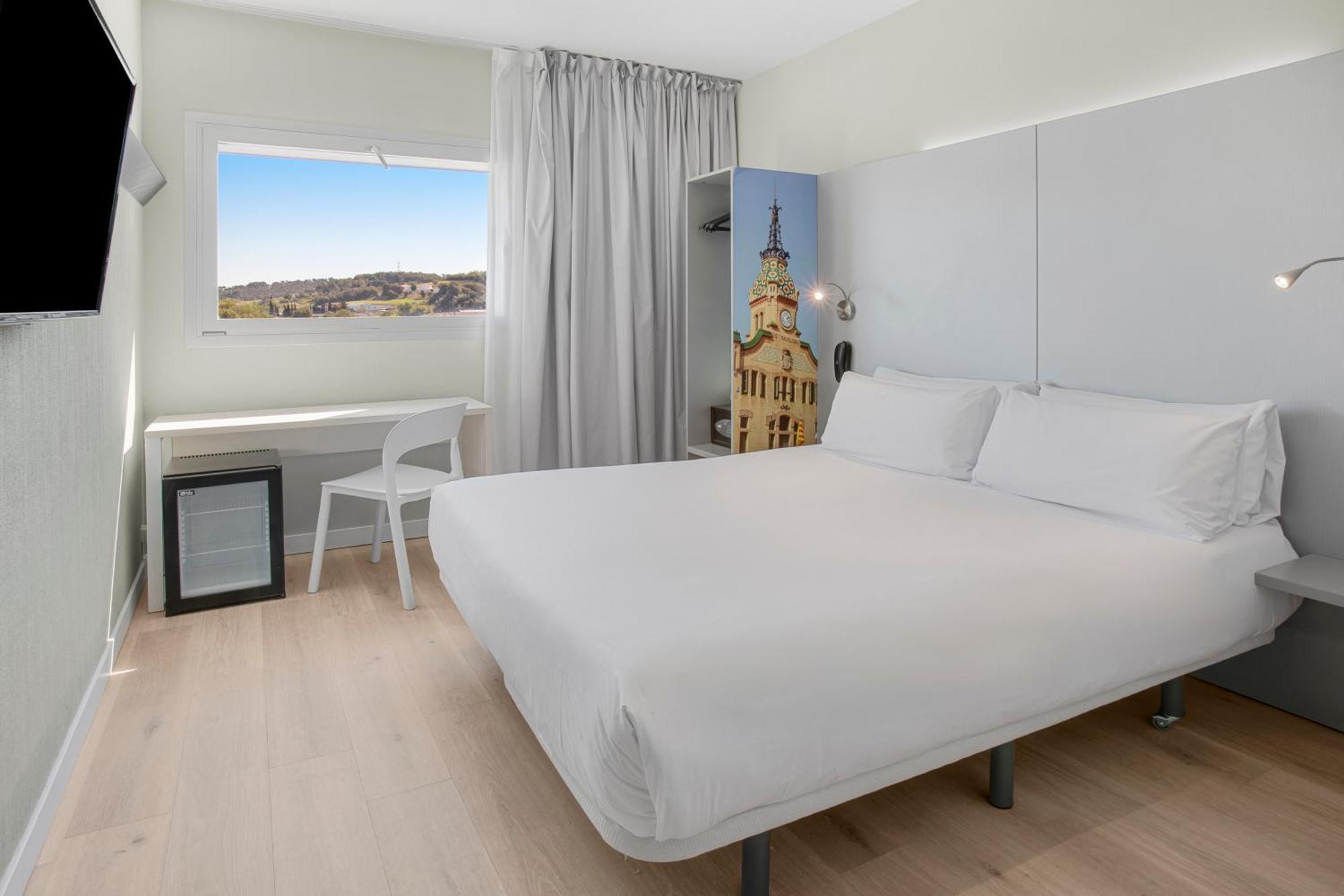 B&B Hotel Figueres Φιγκέρες Εξωτερικό φωτογραφία