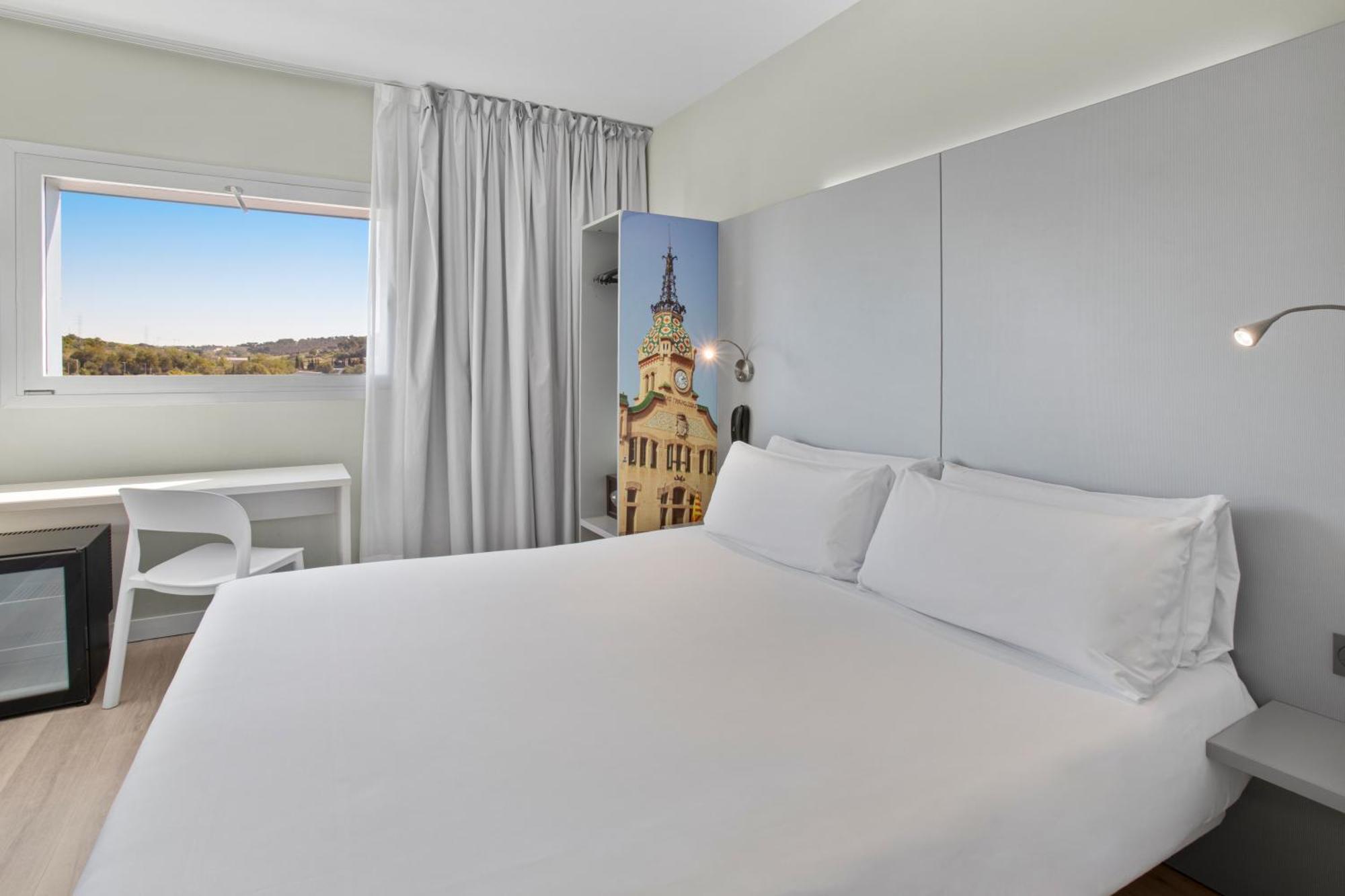 B&B Hotel Figueres Φιγκέρες Εξωτερικό φωτογραφία