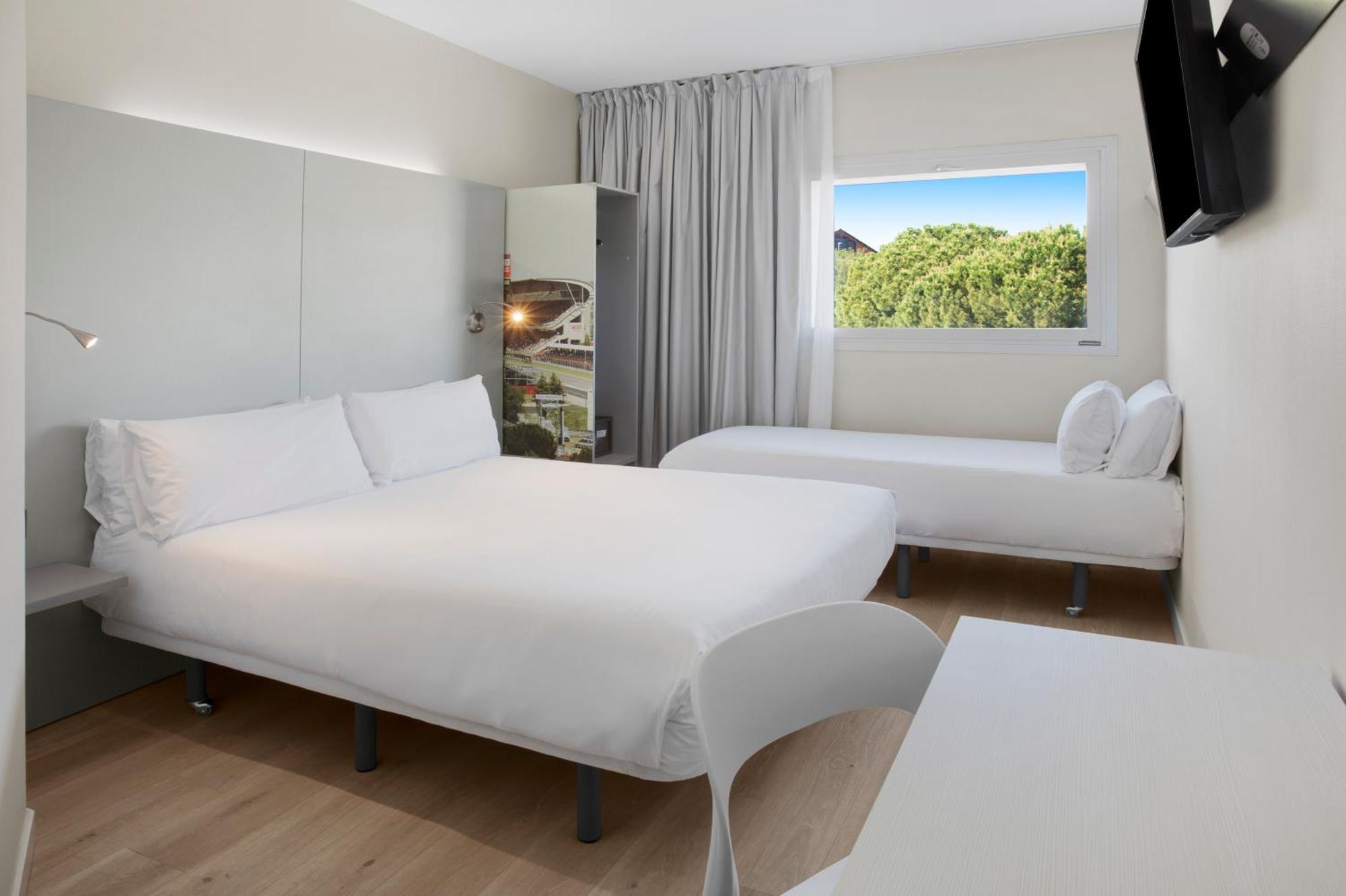B&B Hotel Figueres Φιγκέρες Εξωτερικό φωτογραφία